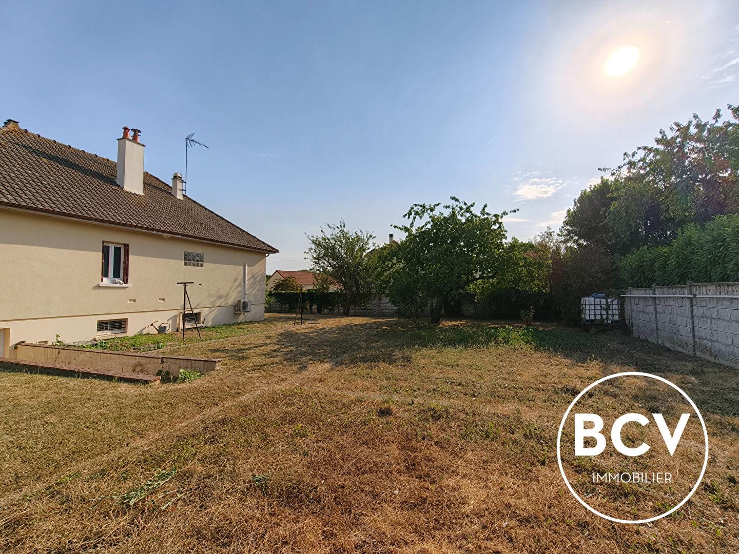 Maison familiale proche de chartres avec sous-sol