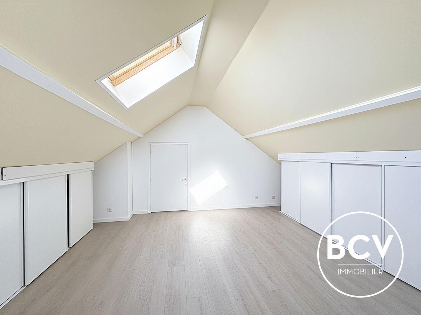 CHAMPHOL (28) Maison T6 double garage et jardin exposé Sud-Ouest