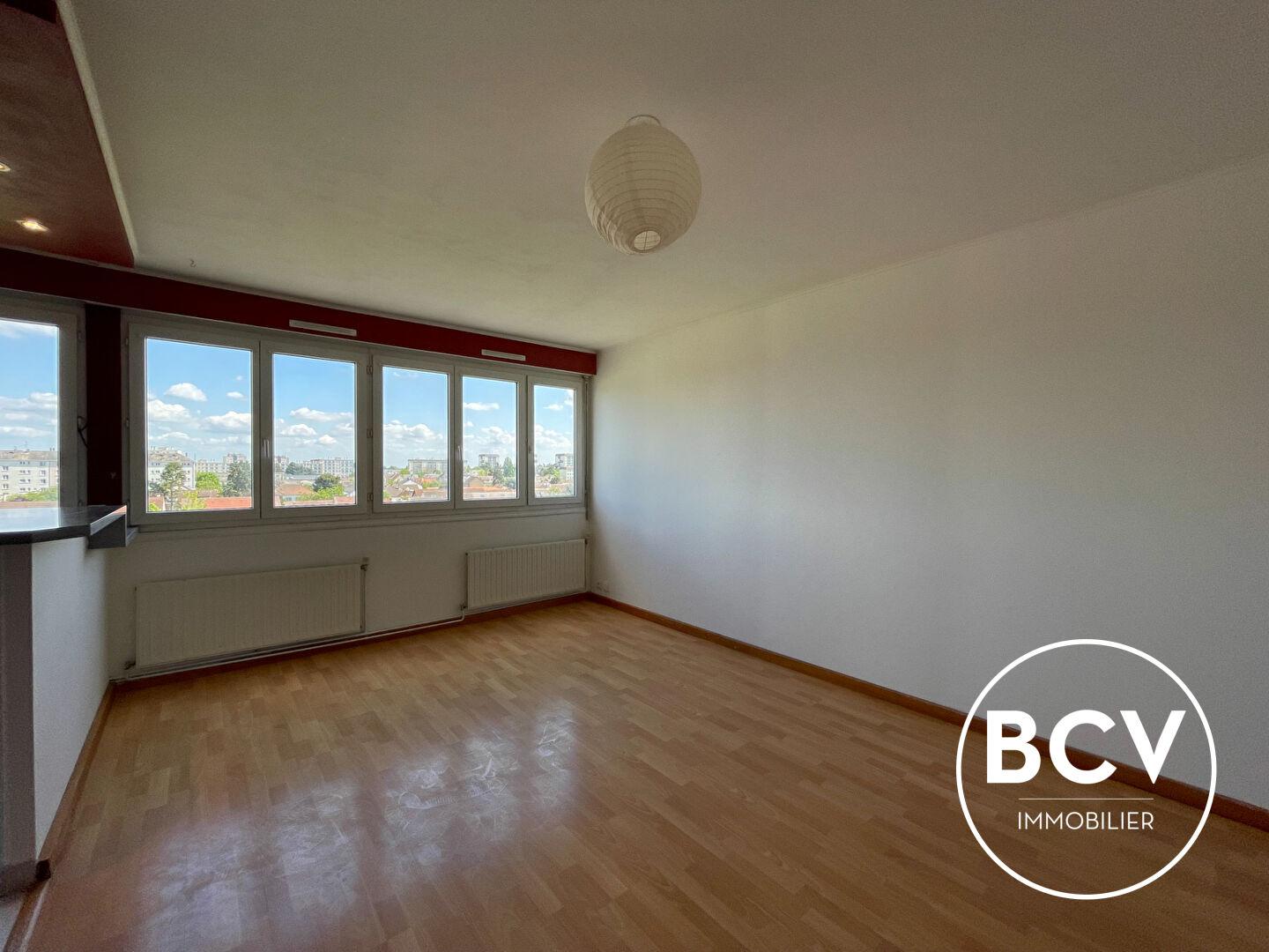 LUCE - bel appartement T2 avec parking