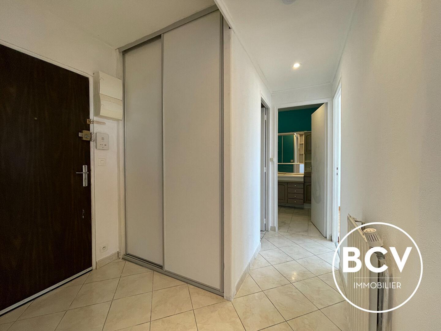 LUCE - bel appartement T2 avec parking