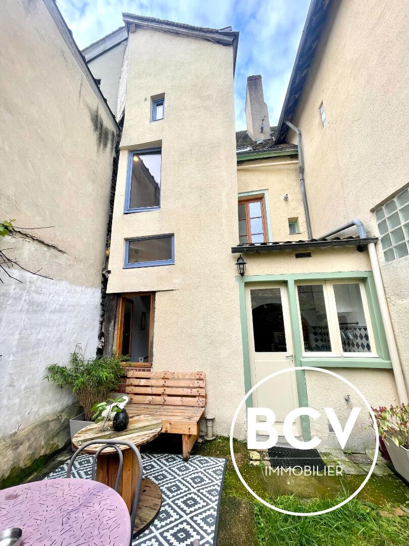 Chartres - Basse ville - maison meublée tout inclus