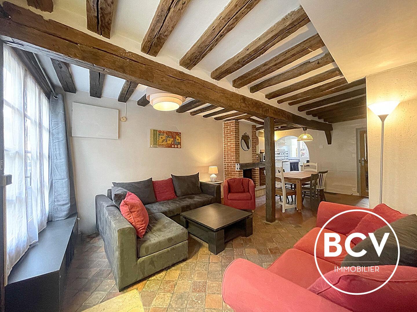 Chartres - Basse ville - maison meublée tout inclus