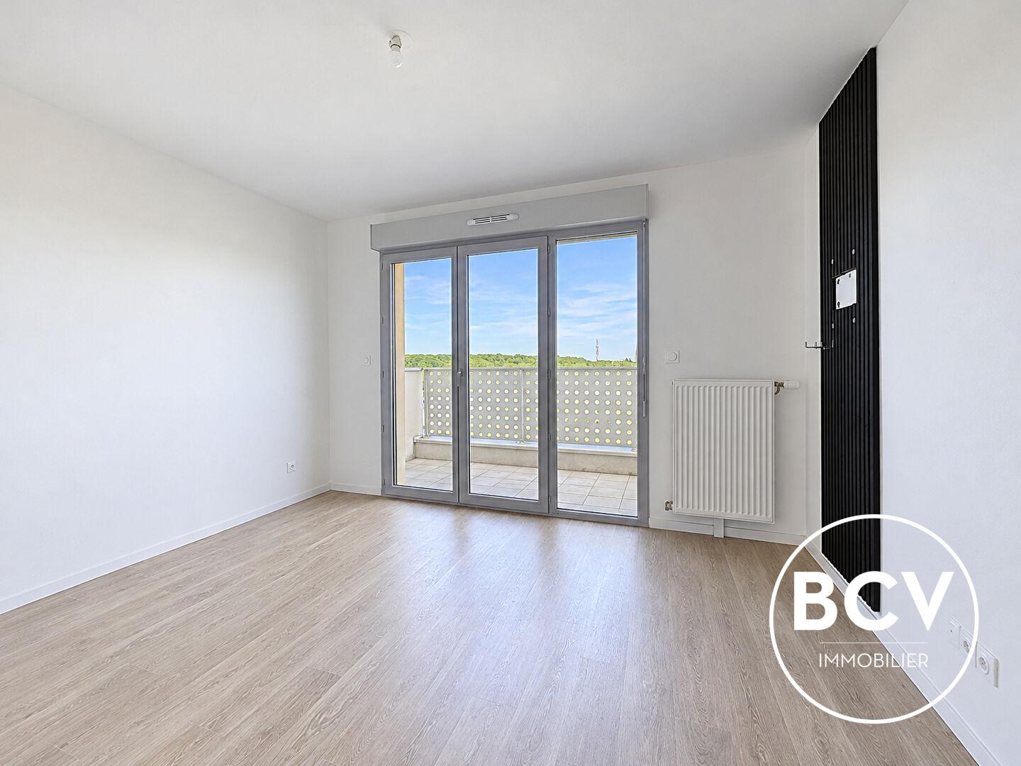 T5 NEUF DERNIER ETAGE AVEC TERRASSE + 2 PLACES DE PARKING