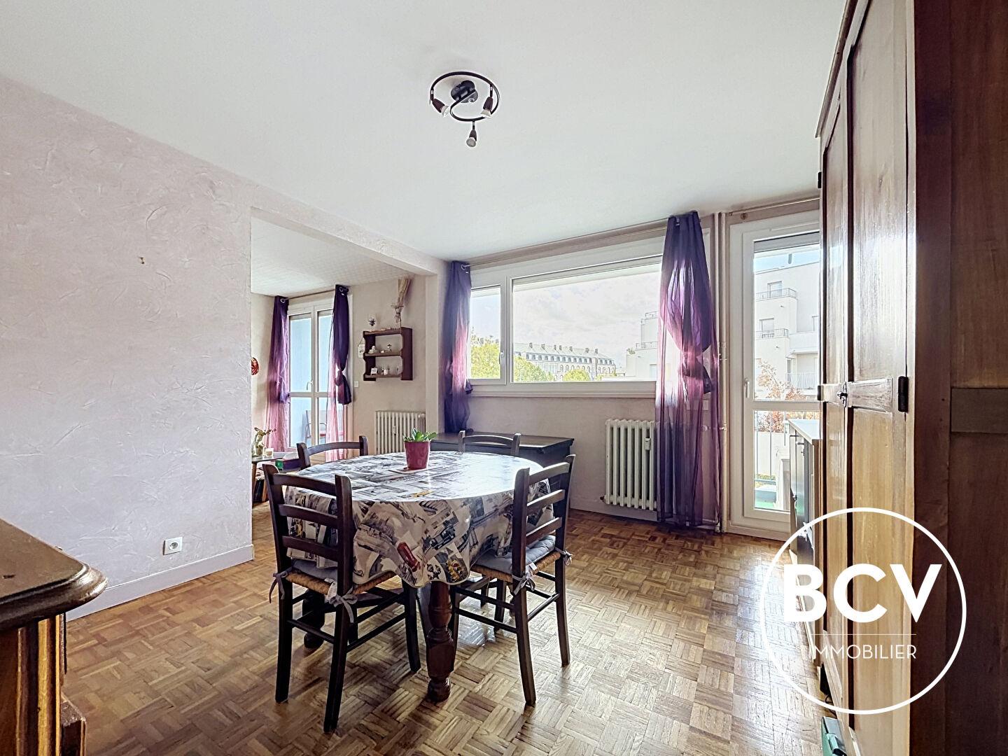 Appartement T2 avec balcon + parking + cave
