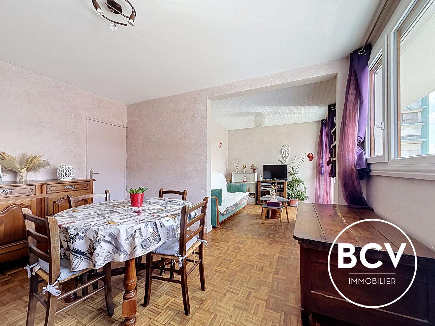 Appartement T2 avec balcon + parking + cave