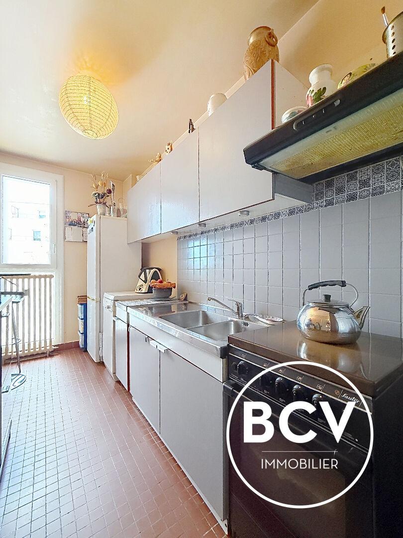 Appartement T2 avec balcon + parking + cave