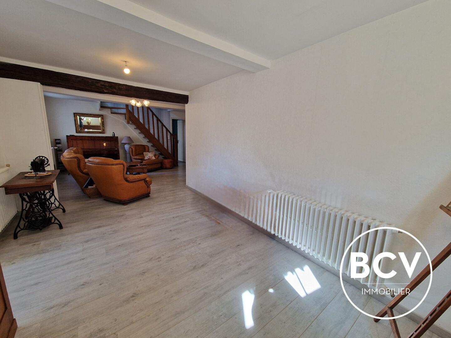 AMILLY MAISON 3 CHAMBRES PROCHE GARE