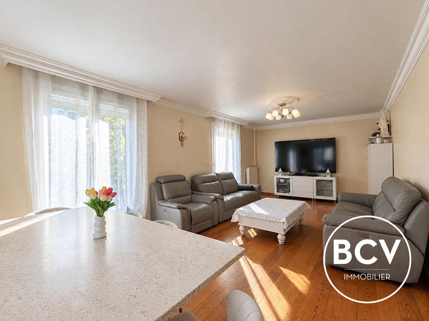 Maison Luisant 6 pièce(s) 136 m²