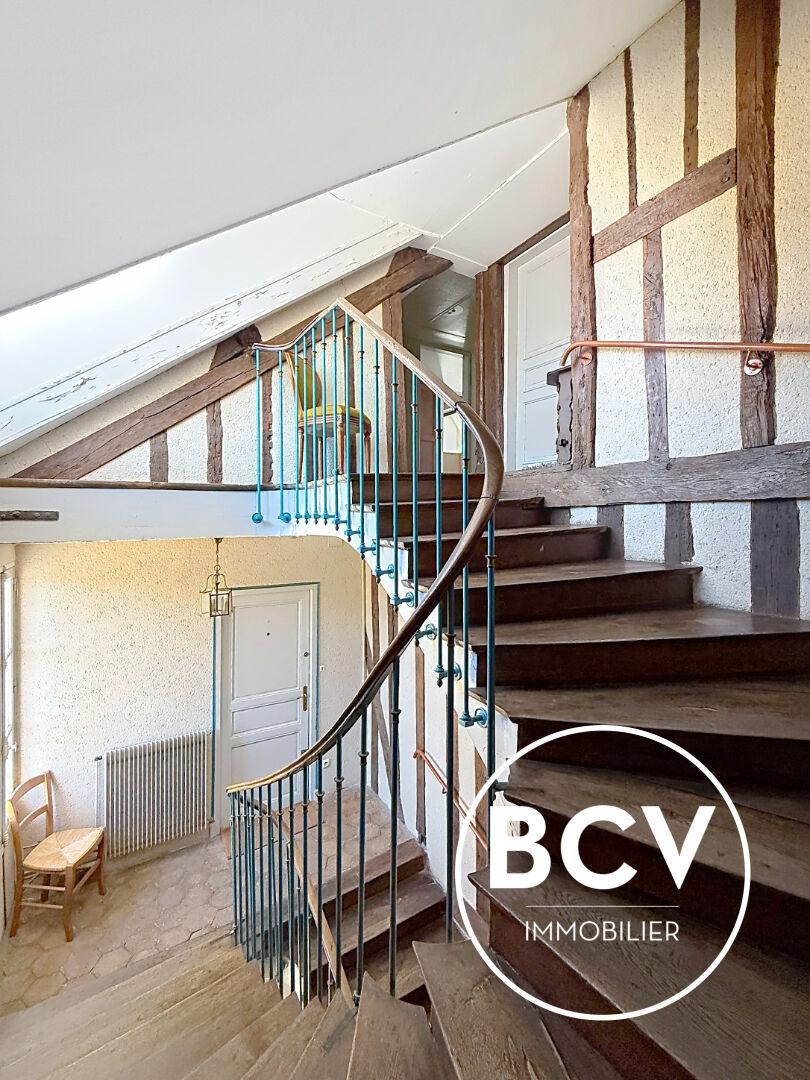 Appartement DUPLEX 28m² carrez - 48 m² au sol - Quartier Historique