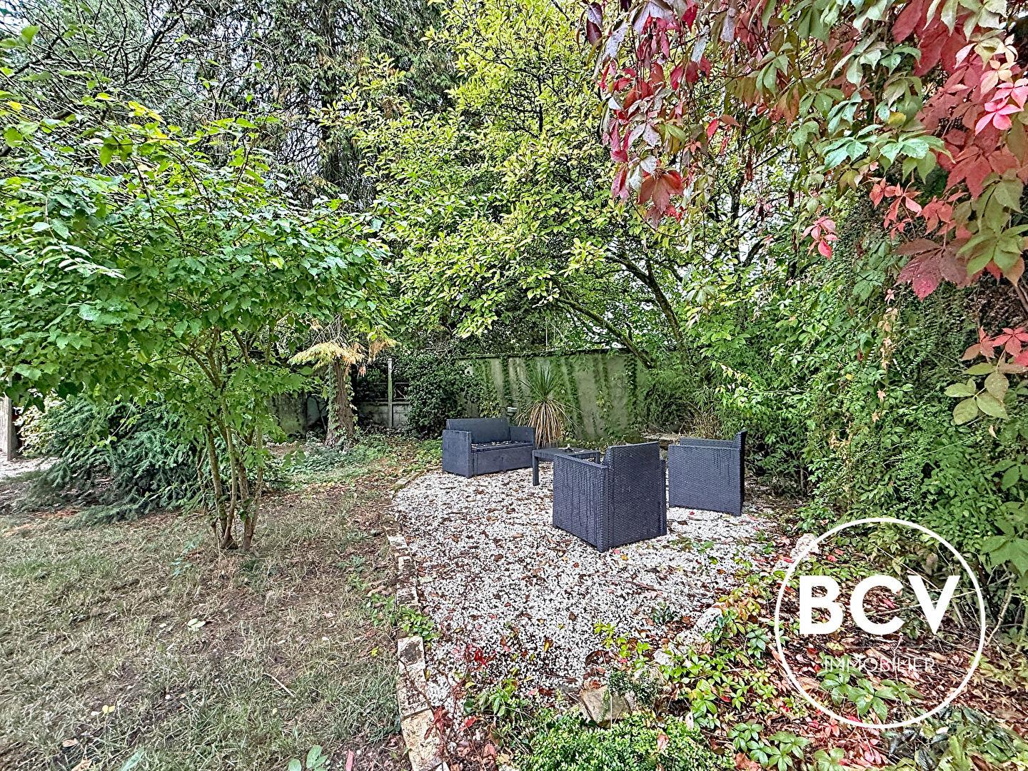 Maison coup de coeur 7 pièces 200m2 LEVES