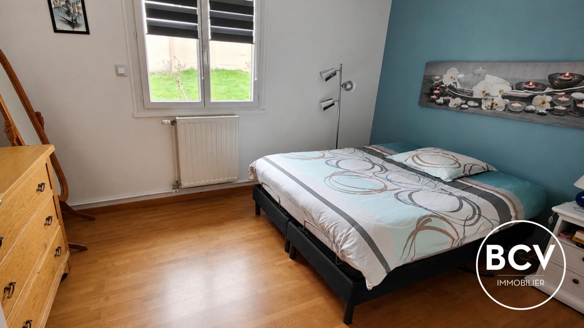 Auneau Maison de plain-pied T3 79 m² avec garage.