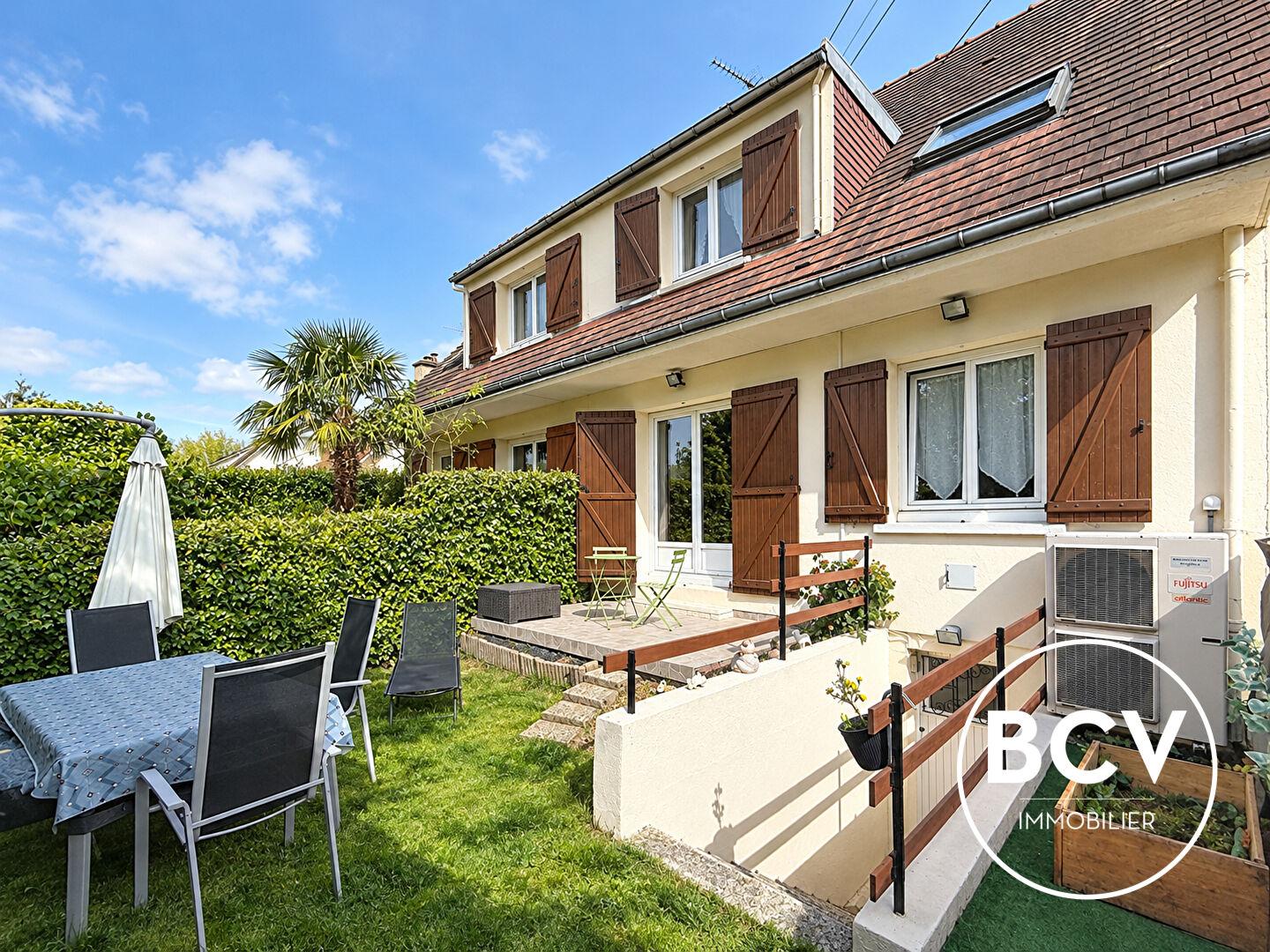 Maison Luce 4 pièce(s) 90 m²