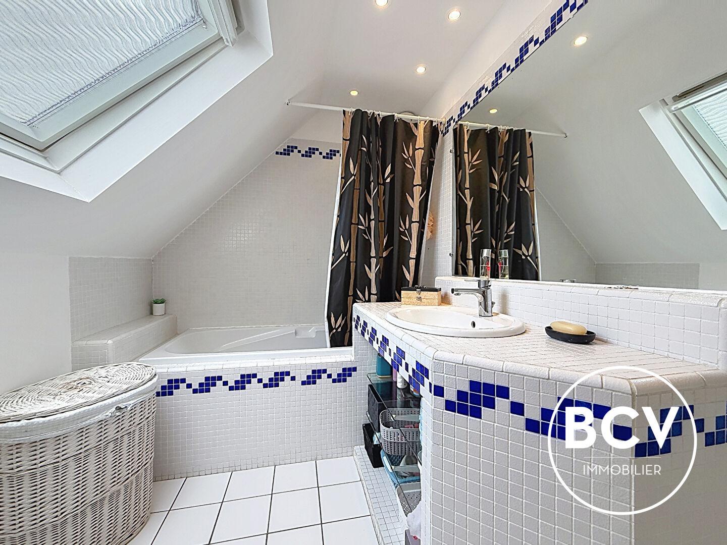 Maison Luce 4 pièce(s) 90 m²