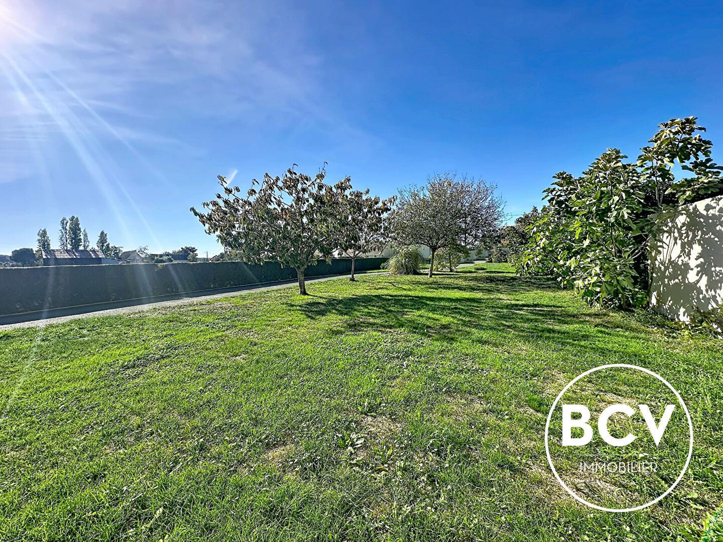 Maison T8 de 279 m² avec garage triple sur terrain de 1653m²