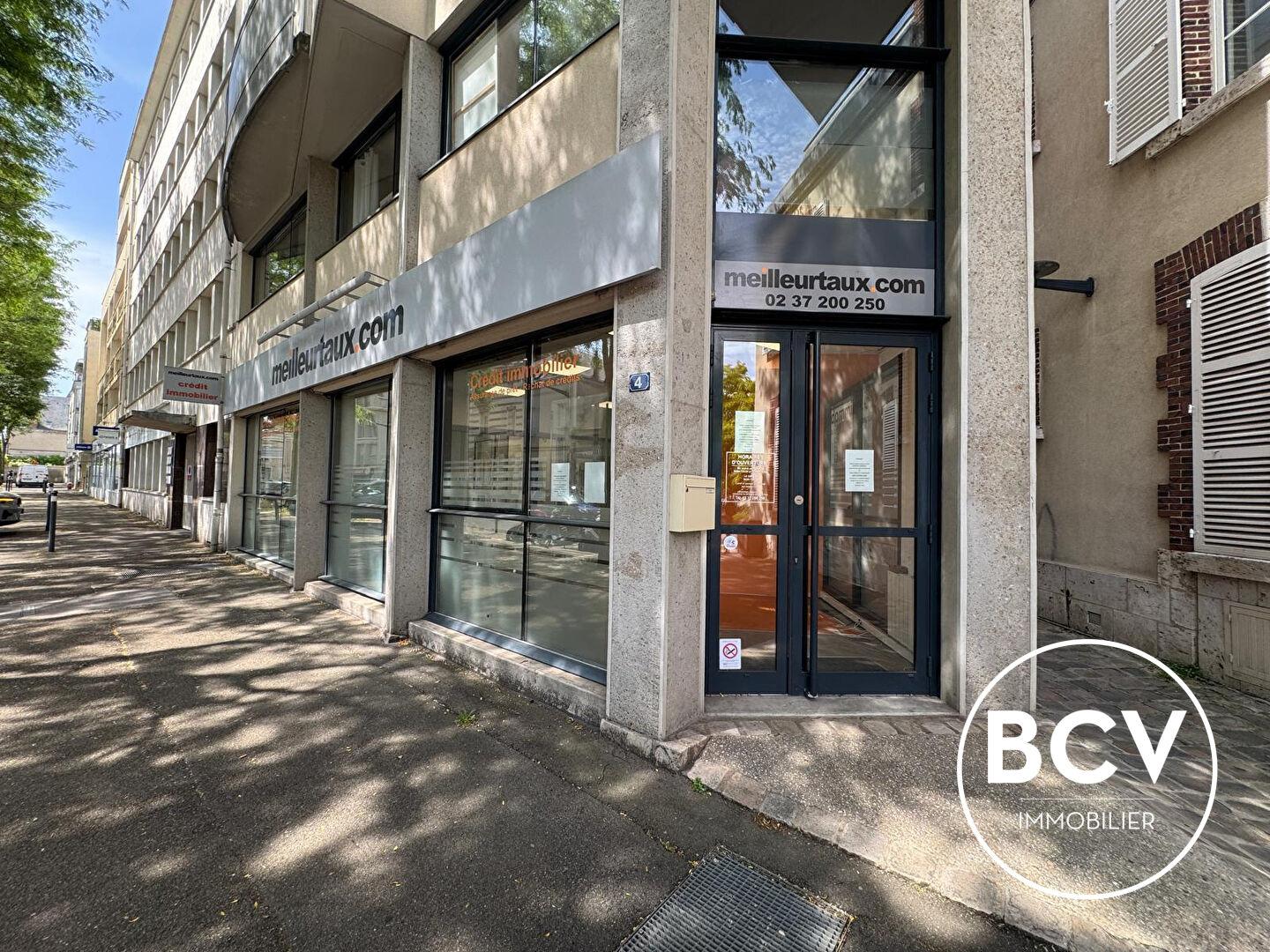 Local commercial - place des Epars