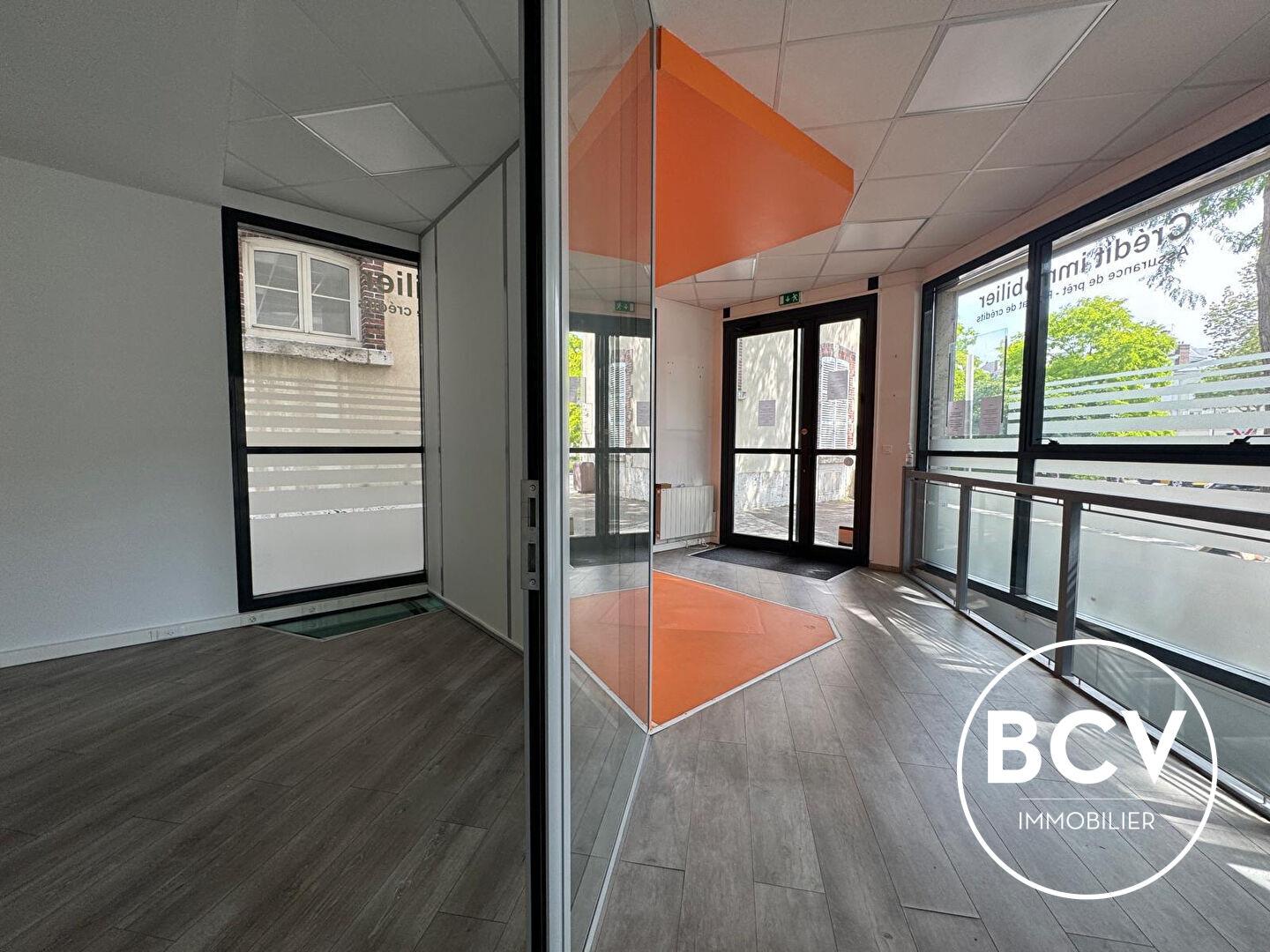 Local commercial - place des Epars